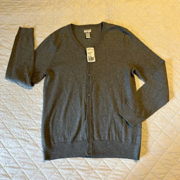 Cardigan/sweather - Picture 1 of 8